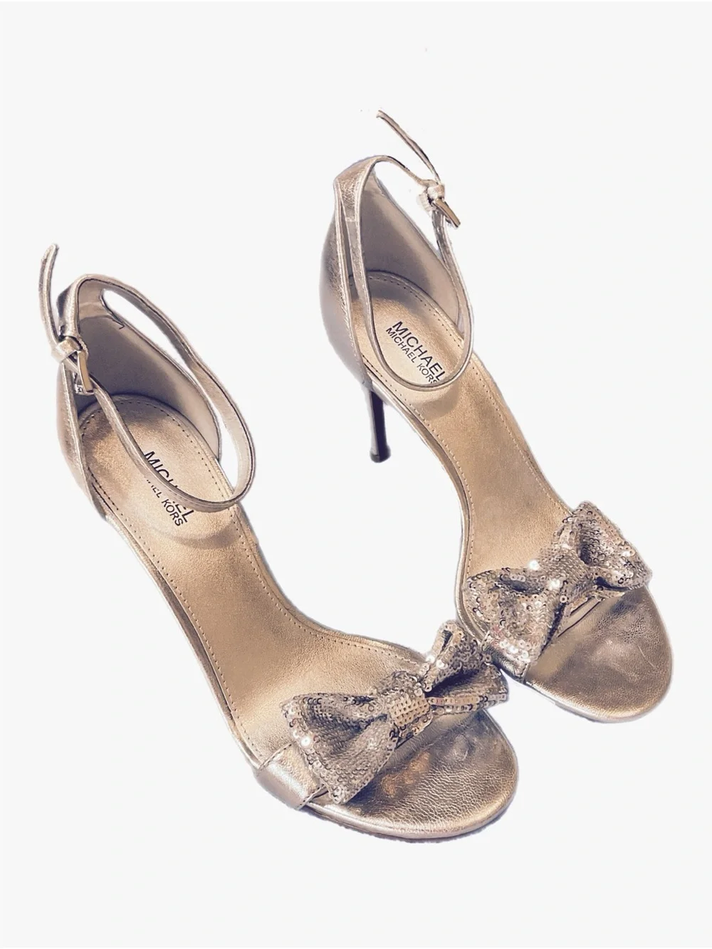 Michael Kors Sz 7 Metallic Silver Sequin Bows Ankle Strap 3 1/2” Stiletto Heel
